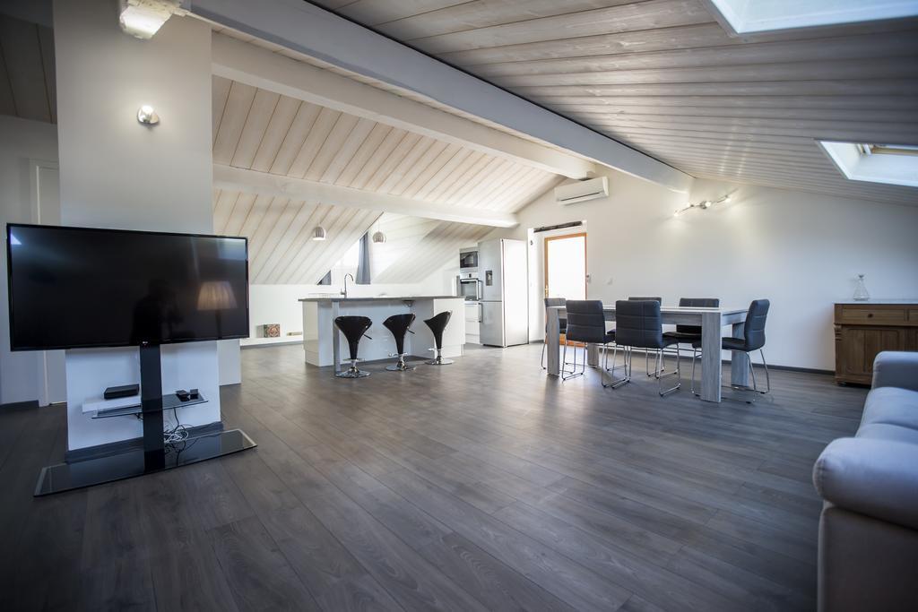 Appartamento Sherlock Loft By Connexion Cannes Esterno foto