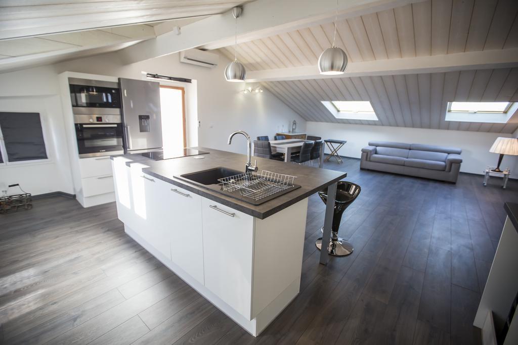 Appartamento Sherlock Loft By Connexion Cannes Esterno foto